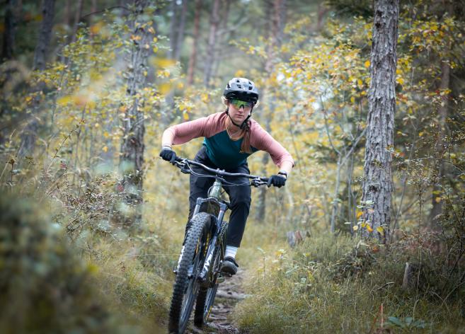 frauen-bike-camp-faaker-see_-CarinaKofler_BucketrideFestival_HK5A1820-original.jpg frauen-bike-camp-faaker-see_-CarinaKofler_BucketrideFestival_HK5A1820-original.jpg